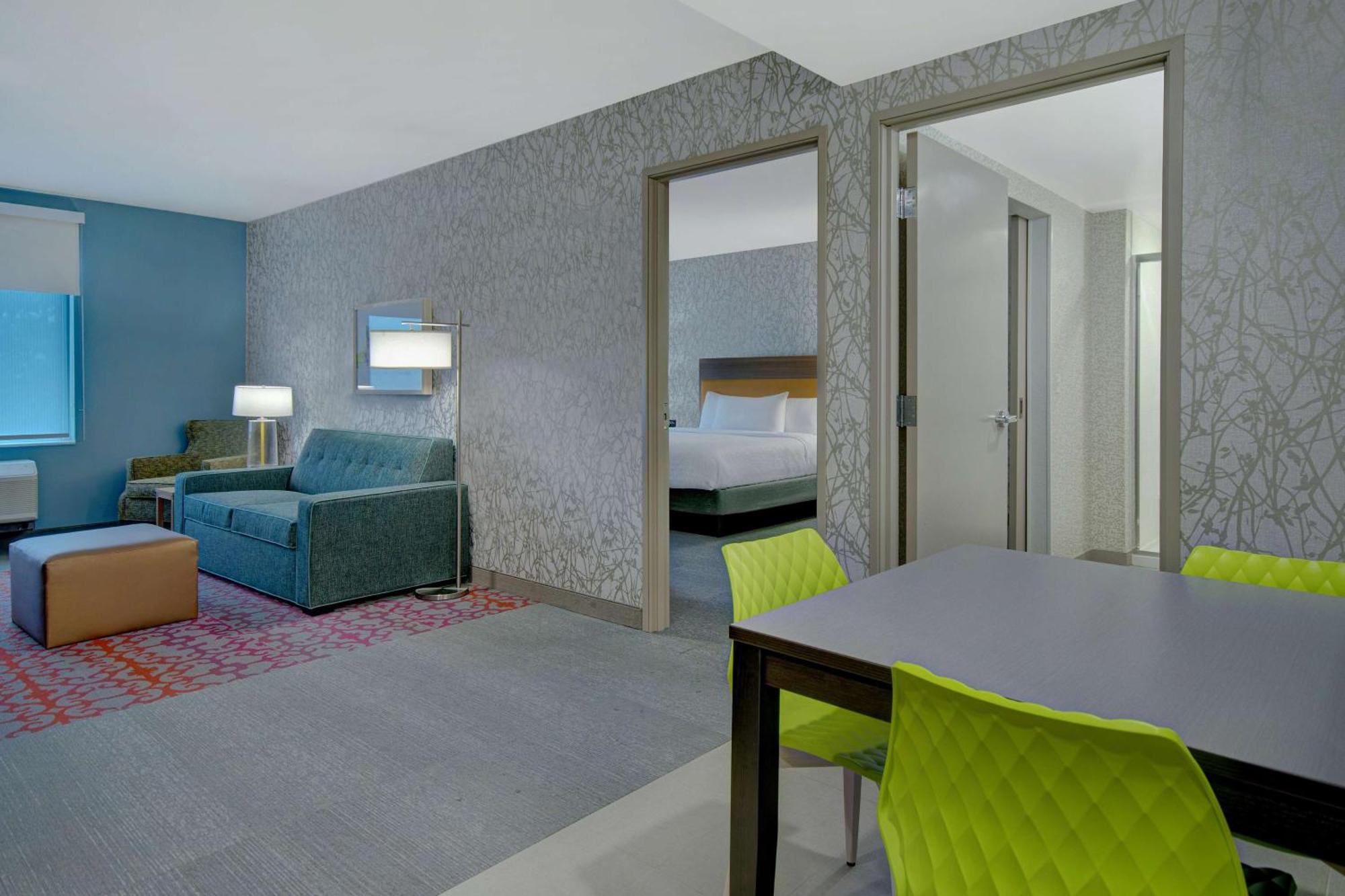 Home2 Suites By Hilton Grand Rapids Airport Kentwood Exterior foto